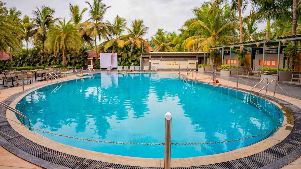 Hotel Sea N Rock Swimming Pool